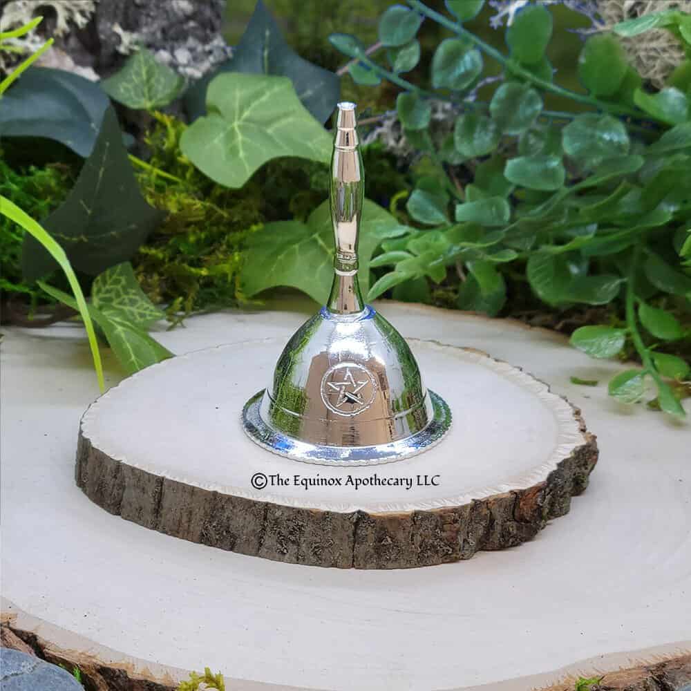 Silver Bell, Pentacle